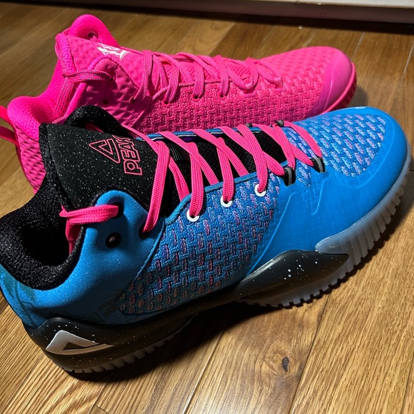 Brand New Mismatched Peak Lou Williams Basketball Shoes- Message for Size - Picture 3 of 8